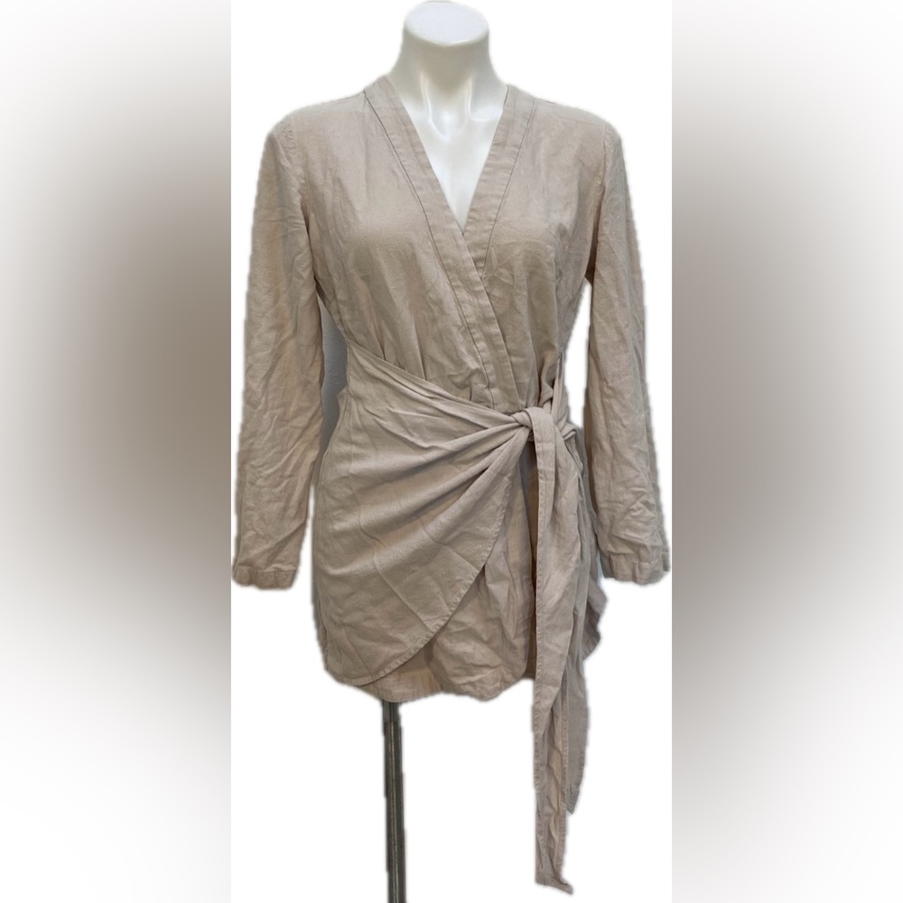 L’ACADAMIE OATMEAL NEUTRAL SOFT WRAP KIMONO TOP